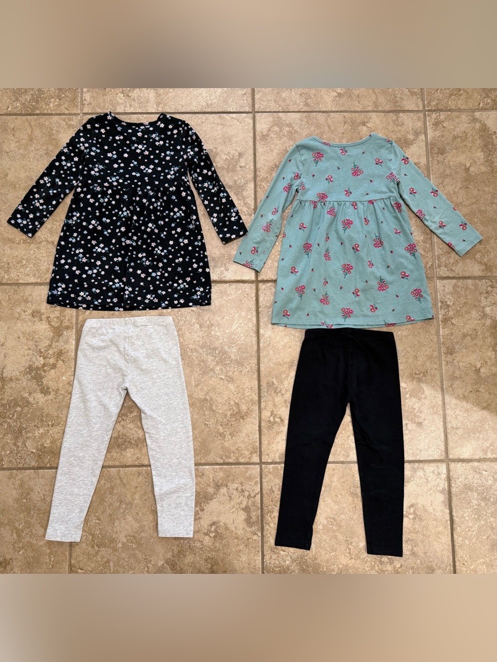 Girls 4T/4 Fall/Winter Bundle (Carter’s, Old Navy, Pekkle) - Picture 3 of 13